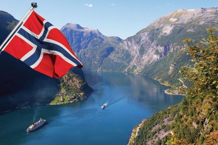 Уряд Норвегії серйозніше візьметься за проблему вивчення мігрантами норвезької мови