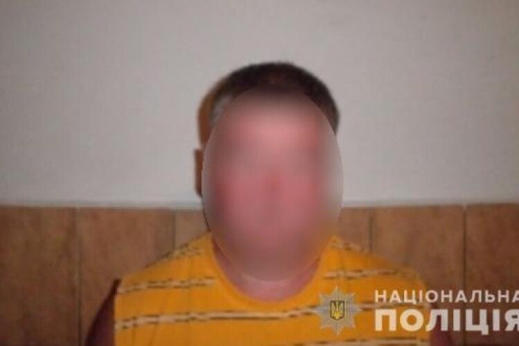 На Київщині злапали педофіла, який вчинив розпусні дії відносно шестирічної дівчинки