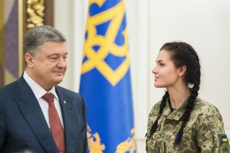 Петро Порошенко: «Завдяки таким жінкам ми отримаємо перемогу над ворогом!»