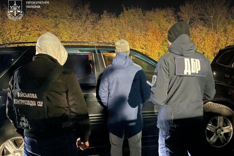 На Рівненщині експравоохоронець заробляв на «евакуації» із навчального центру