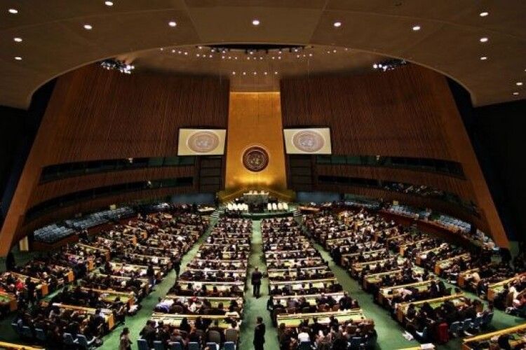 Сьогодні Генасамблея ООН розгляне проєкт резолюції щодо репарацій Україні за російську агресію
