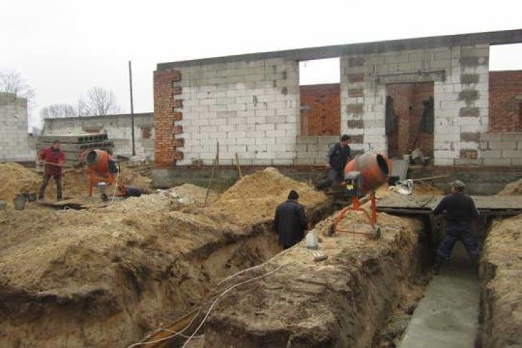 На Любешівщині реконструюють школу