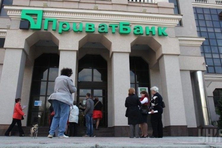 Стільки гривень «папірцями» годі уявити!