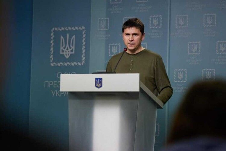 Це революційна пропозиція, – Подоляк про двосторонні переговори щодо Криму