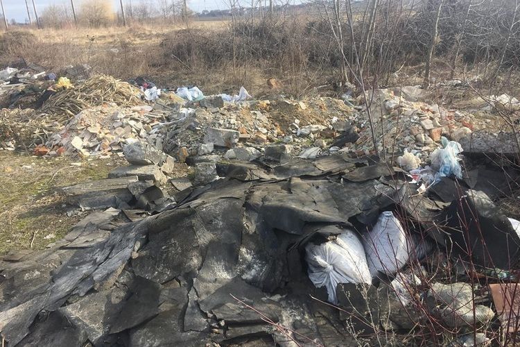 У Рожищі провели рейди з виявлення стихійних сміттєзвалищ
