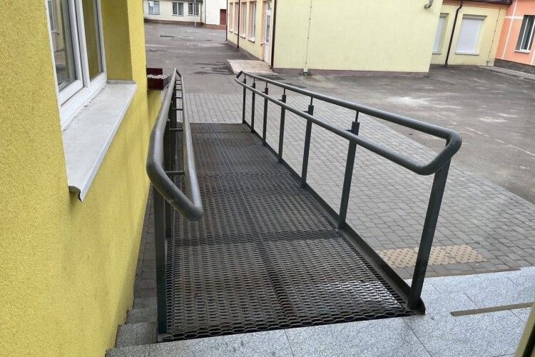 Омбудсмен перевірив, як захищають права дітей у Підгайцях на Волині 