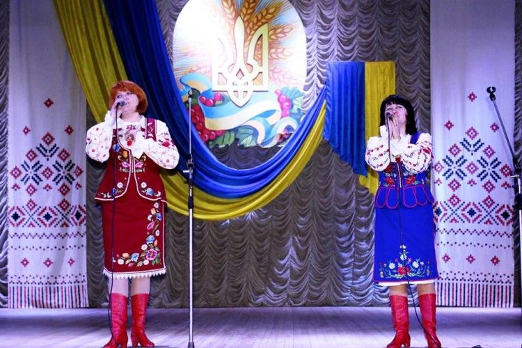 «Я живу в ті часи, де святоші мовчать, а священики риють окопи» 