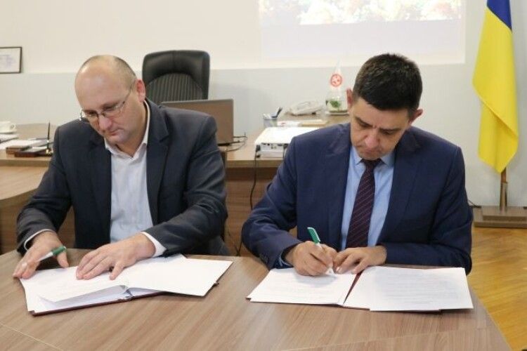 У Любешівській ОТГ підписали угоду про міжнародне співробітництво