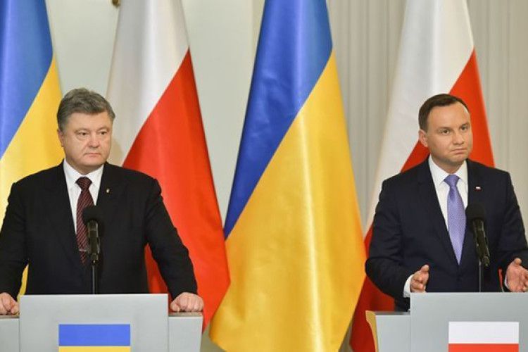 Порошенко знає, як вирішити проблему черг на кордоні з Польщею