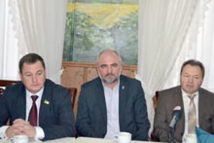 «БАТЬКІВЩИНА» ПЕРЕБУВАЄ НА ОДНІЙ ОРБІТІ З ГРОМАДЯНСЬКИМ СУСПІЛЬСТВОМ*