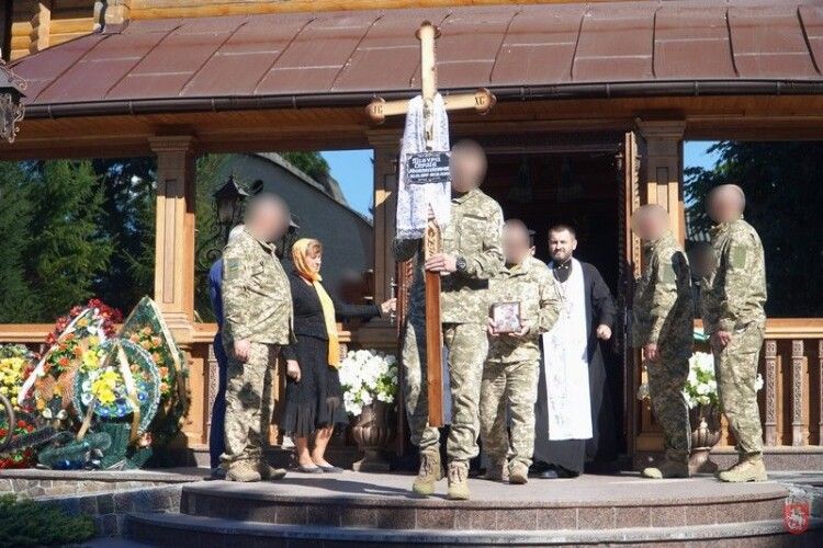 У Володимирі попрощались із загиблим Героєм Сергієм Гавурою (Фото)