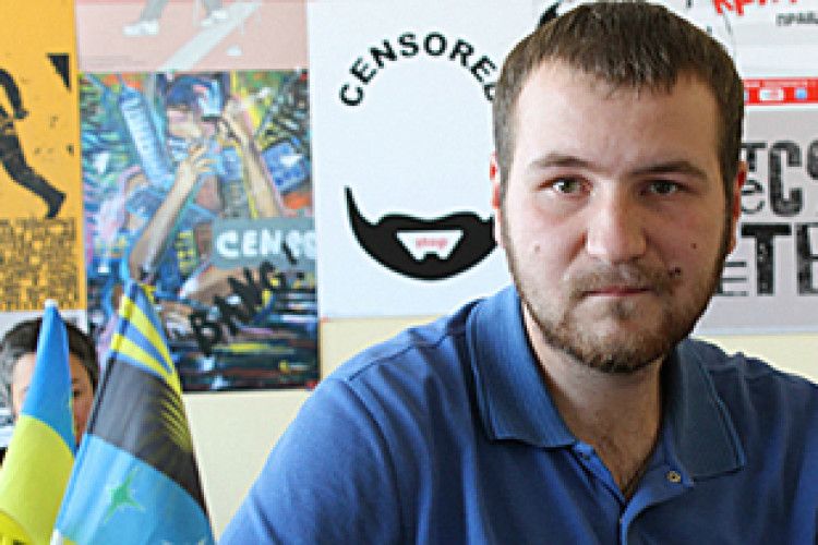 Бойовики засудили до 2 років тюрми полоненого співробітника Центр UA
