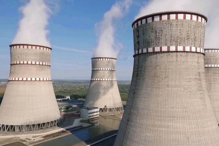 Підконтрольні Україні атомні станції працюють на повну потужність