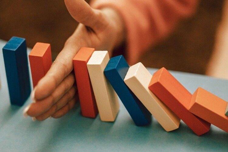 Повторюйте щодня: дев’ять фраз, які допоможуть стати емоційно стійкішими
