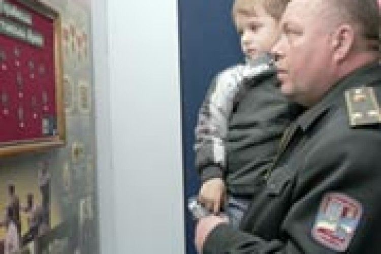 ВІЙСЬКОВА СИМВОЛІКА УКРАЇНИ В ЛУЦЬКУ