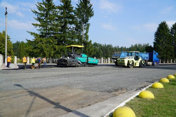 Ремонт дороги на 3,8 мільйона: у місті на Волині реалізовують масштабний проєкт