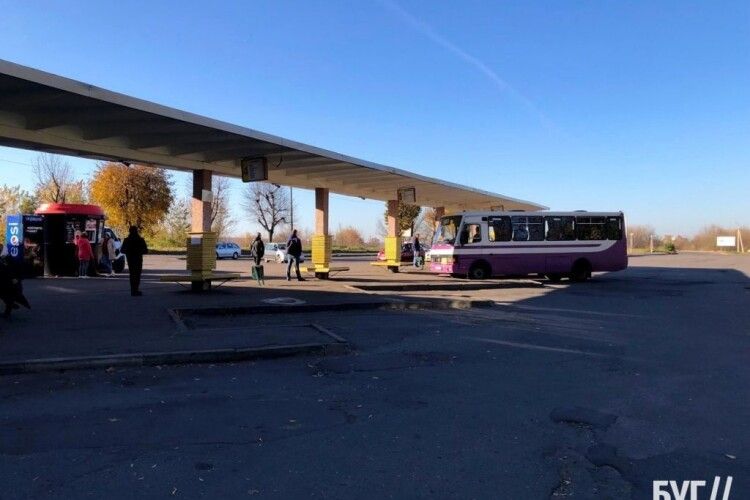 Масово скасовують автобусні рейси з Нововолинська до інших областей