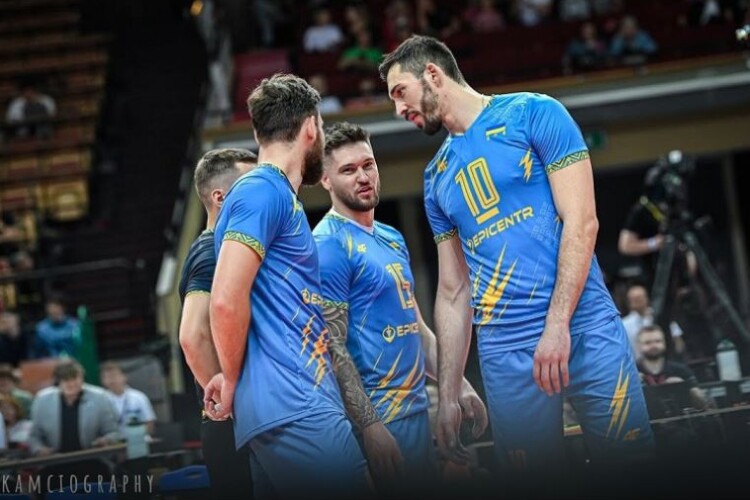 «Вони дуже високі і класно подають», – американський капітан про українських волейболістів