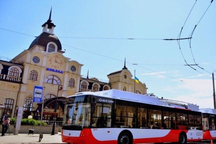 У Луцьку тимчасово змінять маршрут деякі тролейбуси