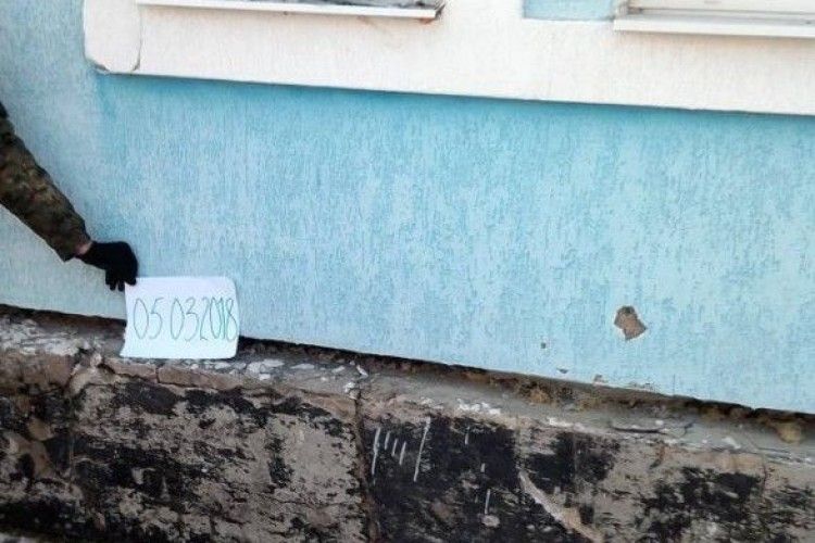 Перемир’я на Донбасі: бойовики обстріляли житлові квартали Щастя