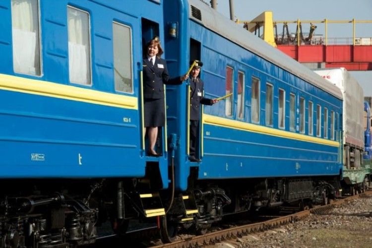 Провідники потягів тепер забудуть російську