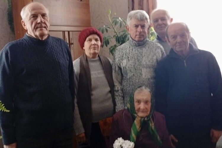 Довгожителька з Волині приймала вітання з нагоди 95-річчя