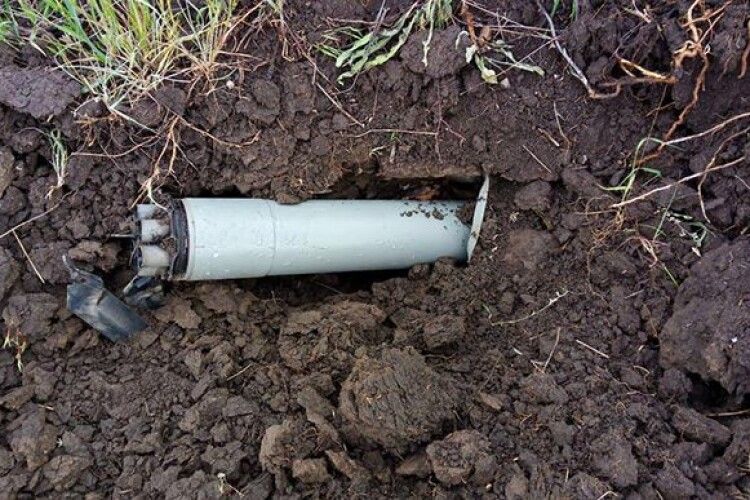 Бойовики запустили російську ракету по мирному українському селу