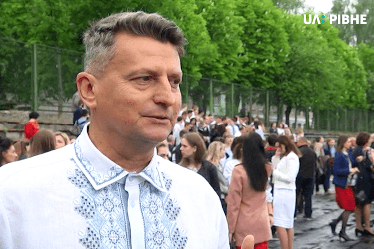 У ректора Рівненського «водника» тепер є «символ влади». За понад 116 тисяч гривень