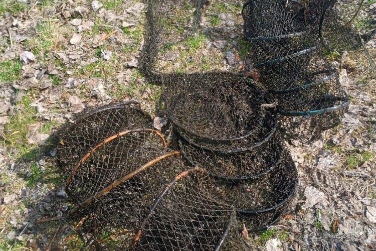 У нацпарку на Волині вилучили 16 заборонених знарядь лову