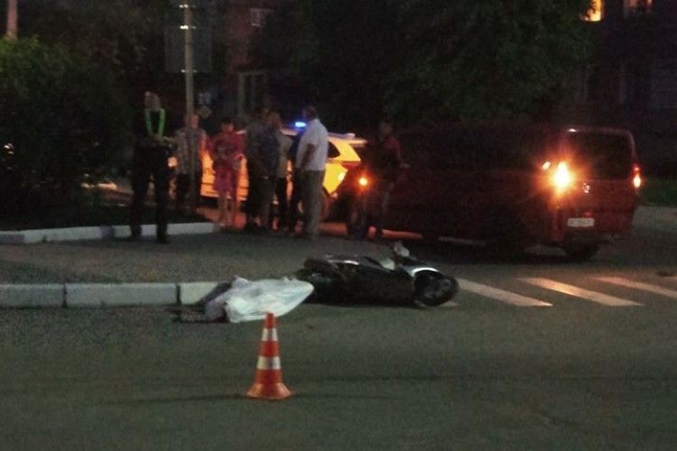 У Нововолинську загинув скутерист
