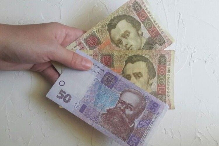 У Нововолинську 15-річний «гастролер» з Житомирщини вчинив зухвалий розбійний напад