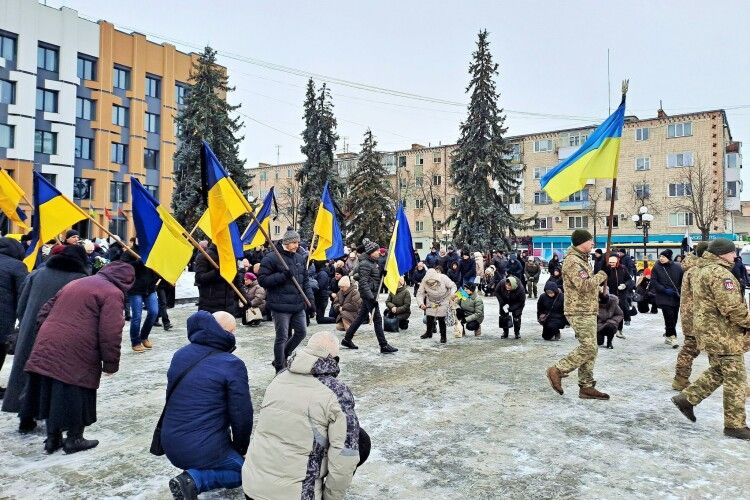 У місті на Волині попрощалися з Воїнами, які понад два роки вважалися зниклими безвісти