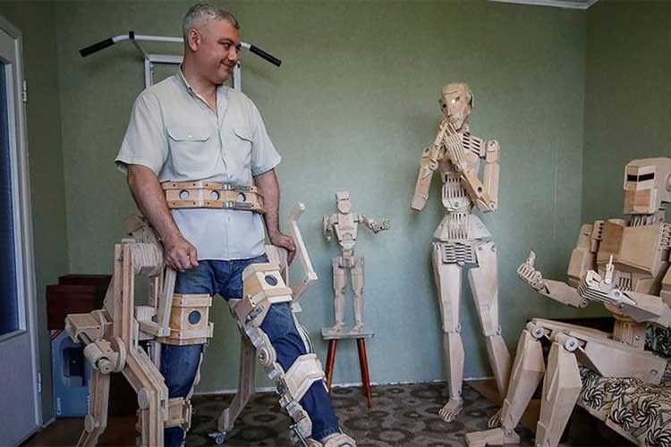 Поселив удома сімейство… роботів