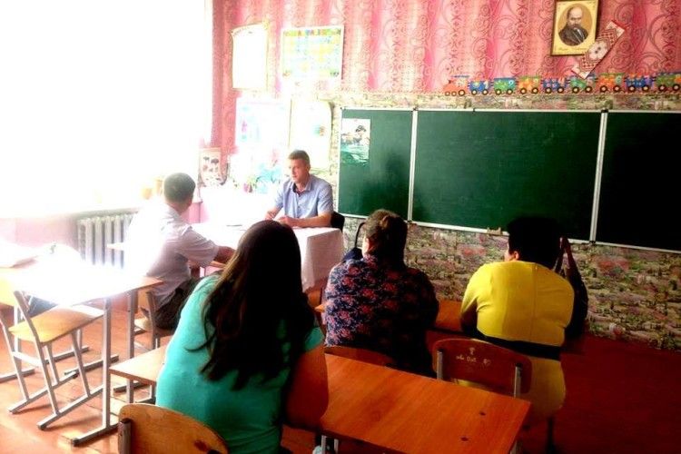 Мешканці волинського прикордоння просять встановити біотуалети та смітники