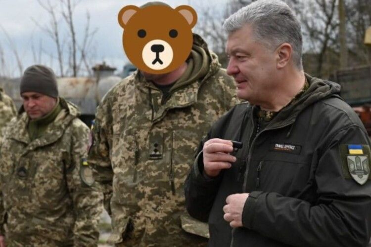 Порошенко на південному фронті: зараз немає нічого важливішого, ніж забезпечити армію зброєю, технікою і грошима