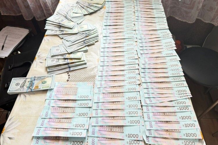 На Вінниччині високопосадовець ТЦК попався на хабарі