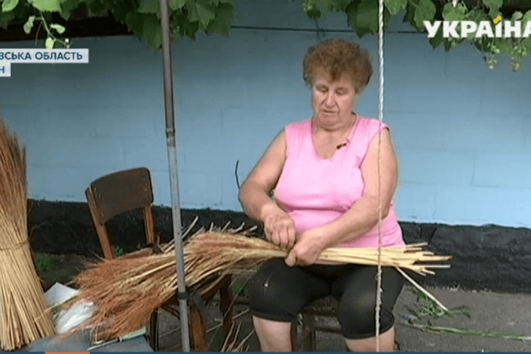 Віники стали візитною карткою цього села