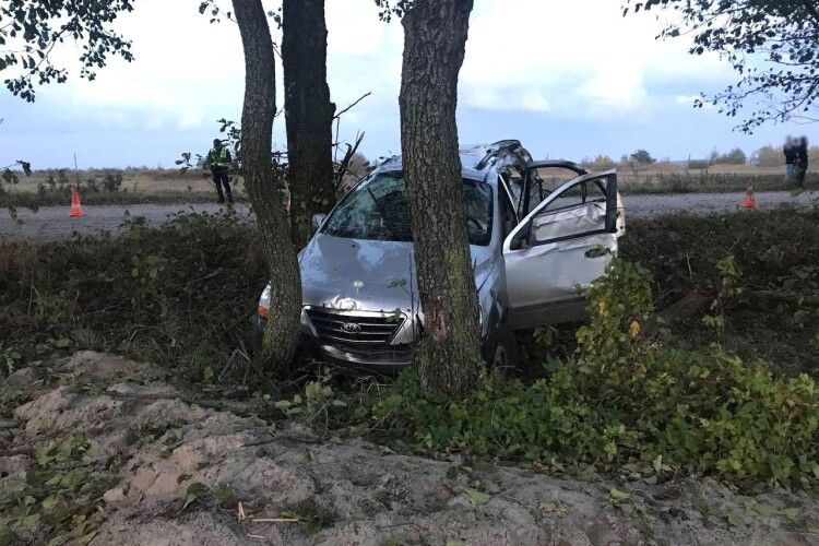 Юний водій наробив лиха на Рівненщині