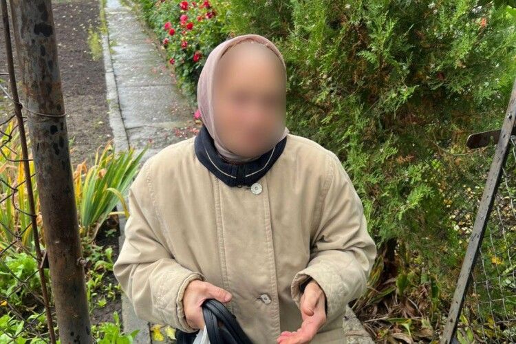 Волинянка повернулася додому завдяки поліцейським та небайдужій пенсіонерці