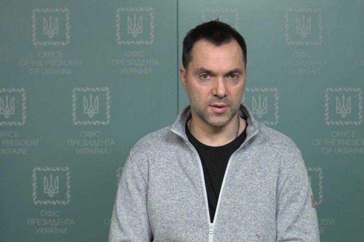У білорусі заблокували соцмережі Олексія Арестовича