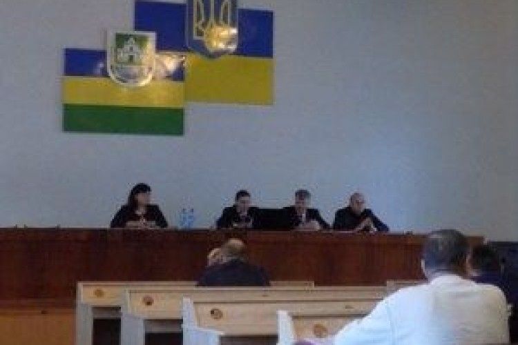 Чи попросяться сільські голови Люб'язя й Дольська до Любешівської об'єднаної територіальної громади?