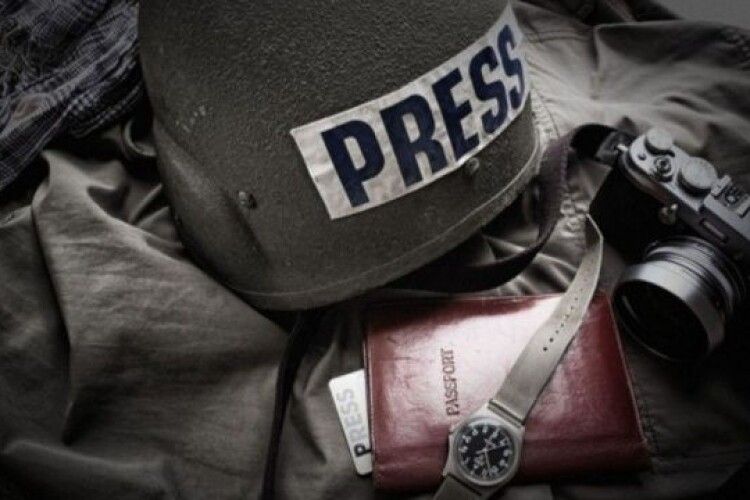 Під Сєвєродонецьком поранили двох журналістів Reuters
