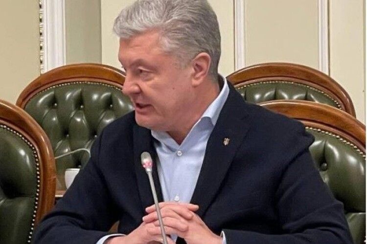 Порошенко на зустрічі з євродепутатами пояснив, як посилити переговорні позиції України