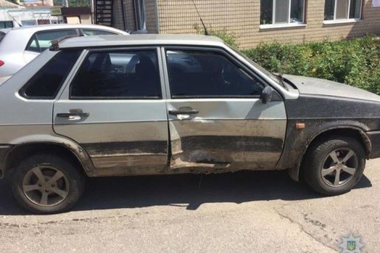 28-річна жителька Ржищева нажерлася амфетаміну і уявила себе Шумахером (ВІДЕО)