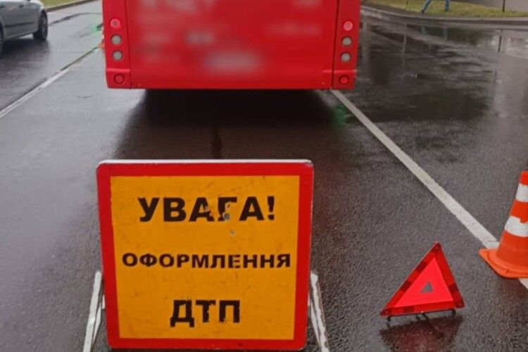 У Луцьку маршрутка потрапила в ДТП