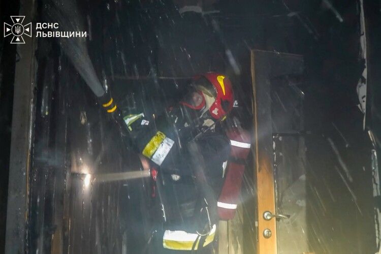 У Львові через вибух акумулятора палала квартира в дев'ятиповерхівці