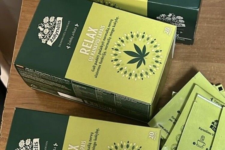 В Устилузі собака винюхав канабіс в пакетиках чаю