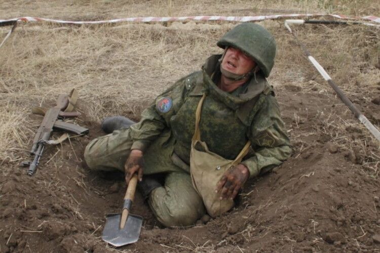 «У нас 30 человек осталось! Как тут не пить?!»