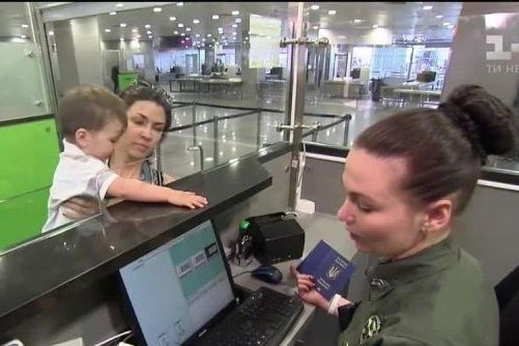 В Україні удосконалено порядок вивезення дітей за кордон