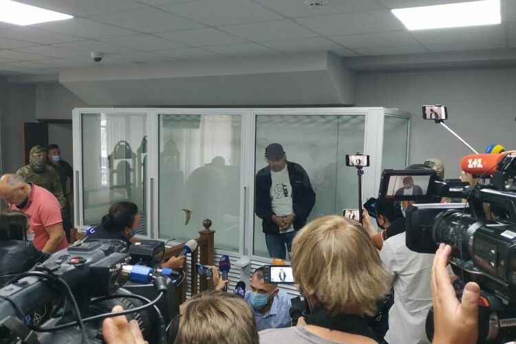 Максим Кривош прибув до суду, каже: «Держава – основний терорист» (Відеотрансляція, фото)